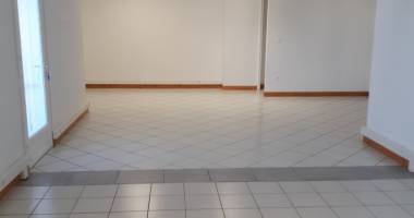  bureau d'une superficie de 47 m2