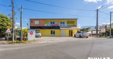 a louer local de 55 m² - ligne des 400 - disponible de suite