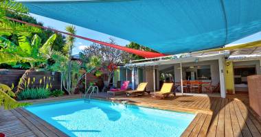 villa t4 (3 chambres) de 120m2 avec piscine à saint-gilles les hauts