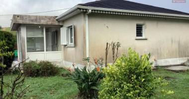 a vendre villa f4 à la plaine des palmistes