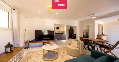 prmi la possession : villa familiale rénovée avec piscine et vue panoramique