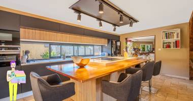 À vendre au tampon centre ville - ensemble immobilier composé de 2 villas sur terrain de 2800 m2 - ref-244648