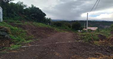 a vendre terrain de 226.28 m2 à la rivière saint louis