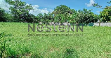 a vendre terrain À sainte-anne de 1065 m2