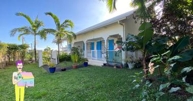 À vendre maison f5 avec piscine située à la ligne des 400 - saint-pierre - ref.244656