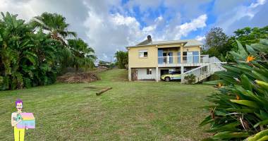 À vendre maison sur grand terrain au guillaume avec vue mer  ref. 244659-de
