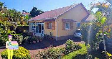 À vendre À trois mares - charmante maison f5 de 113m2 habitables sur un terrain borné de 1046 m2 - ref.244662