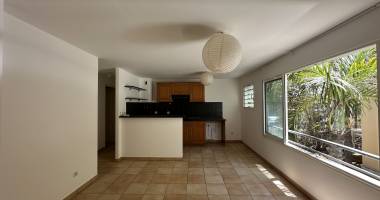 ct 3313 appartement proche plage avec piscine