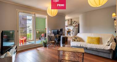 prmi : la possession : t3 dans une résidence sécurisée avec parking