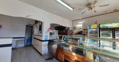 local restauration a ceder - centre ville