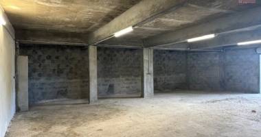 local de stockage 80m2 st pierre