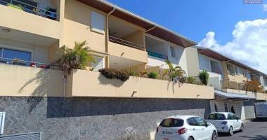 appartement 2 chambres dans résidence sécurisée ligne des bambous