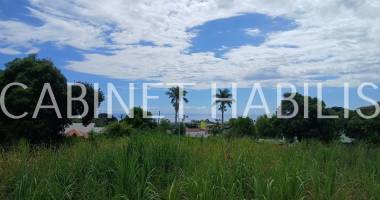 a vendre - terrain a partir de 800 m2 environ - saint-pierre - a partir de 252 980 € hai.