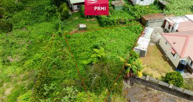 terrain constructible grand coude 280m²