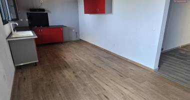 a louer maison de type f4 entièrement rénovée avec vue mer à trois bassins