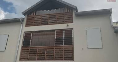 vend bel appartement à la plaine bois de nefles saint-paul