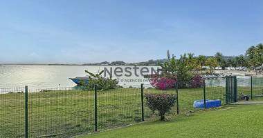 a vendre studio vue mer, meublé de 33m2 refait à neuf au gosier