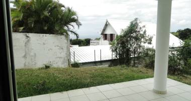 charmant t3 -  sainte-clotilde 58.30 m2