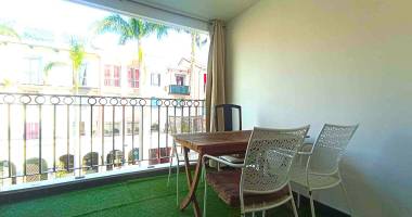 appartement de type 2 en plein centre de saint leu avec terrasse-ref 251884