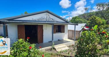 saint joseph 97480 - maison f4 de plain pied - À rafraÎchir - quartier proche des commoditÉs