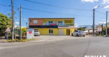 local  de 70 m² à saint pierre ligne des 400.  loyer 1 439 ttc et  tcc - dispo 01/09/2025