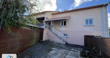 saint joseph 97480 - ensemble immobilier independant - quartier facile d'accÈs - vues mer et montagne