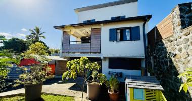petite ile 97429 - villa de caractere - entretenue et agreable - À deux minutes du centre