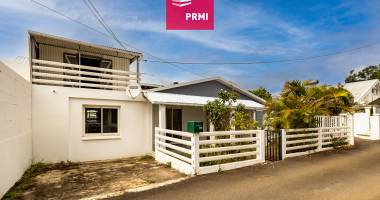 exclusivité prmi / maison de plain-pied rénovée / centre ville