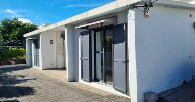 local professionnel - sainte clotilde