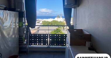 a vendre - un appartement de type t2 de 40.58 m2 environ - saint-pierre - 192 200 € hai