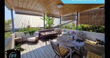 t3 avec grande terrasse vue océan - saint-gilles les bains