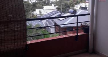 a louer appartement f4 sur le bas de la possession