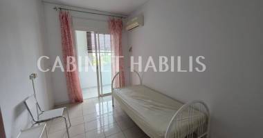 a louer - appartement f4 - 95.37 m2 environ - saint denis - loyer 1200 € + charges 50 €