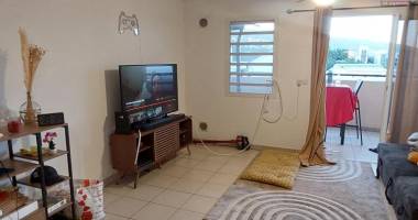 spécial investisseur – t2 loué – dernier Étage – vue mer/montagne