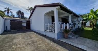 villa f4 a vendre au tampon proche centre ville
